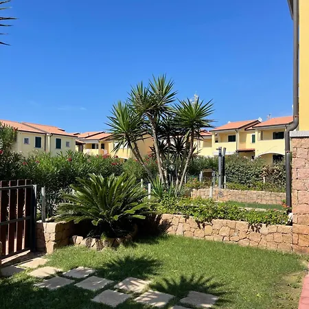 La Casa Del Mare Holiday home *